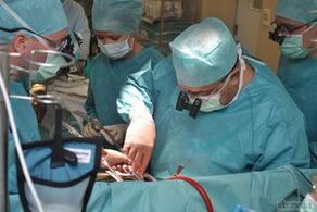 tratamento cirúrxico de varices na zona pélvica