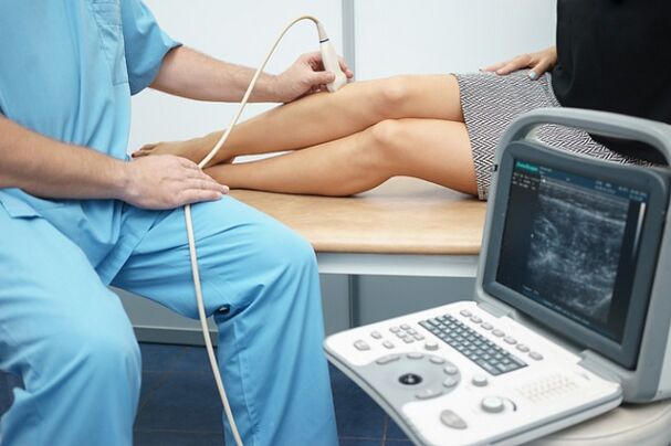 Diagnóstico para a detección de varices reticulares das pernas mediante ultrasóns